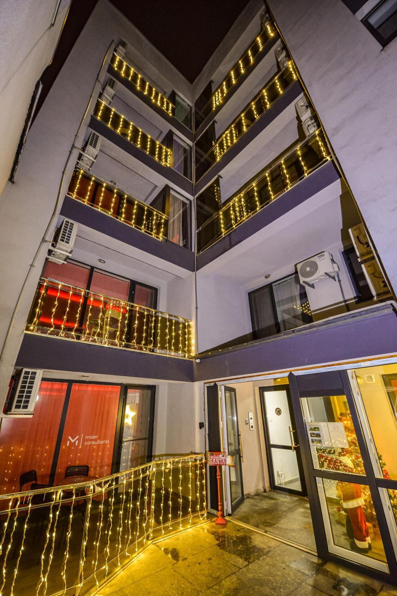 Ben Yehuda - Shabbat Friendly Apartments Bucarest Extérieur photo